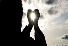 NG28官网:北京国安队员何宇鹏晒康复视频:去勇敢地痊愈自己.